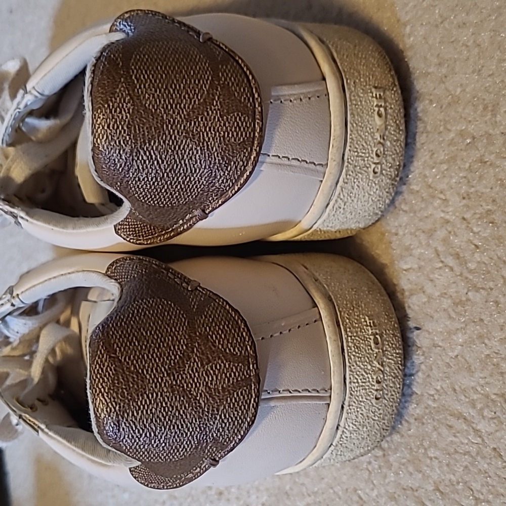 Coach Leather Sneaker - Picture 3 of 6